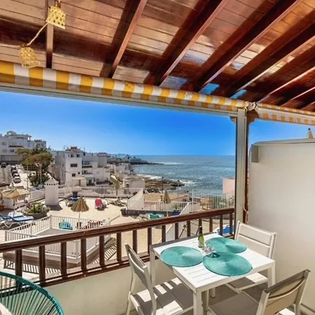 Ocean View La Caleta Apartment *